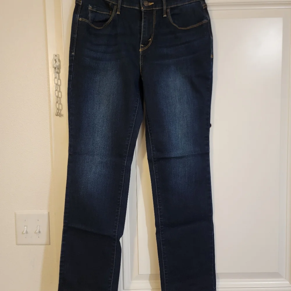 505 Levi's - Picture 6 of 8